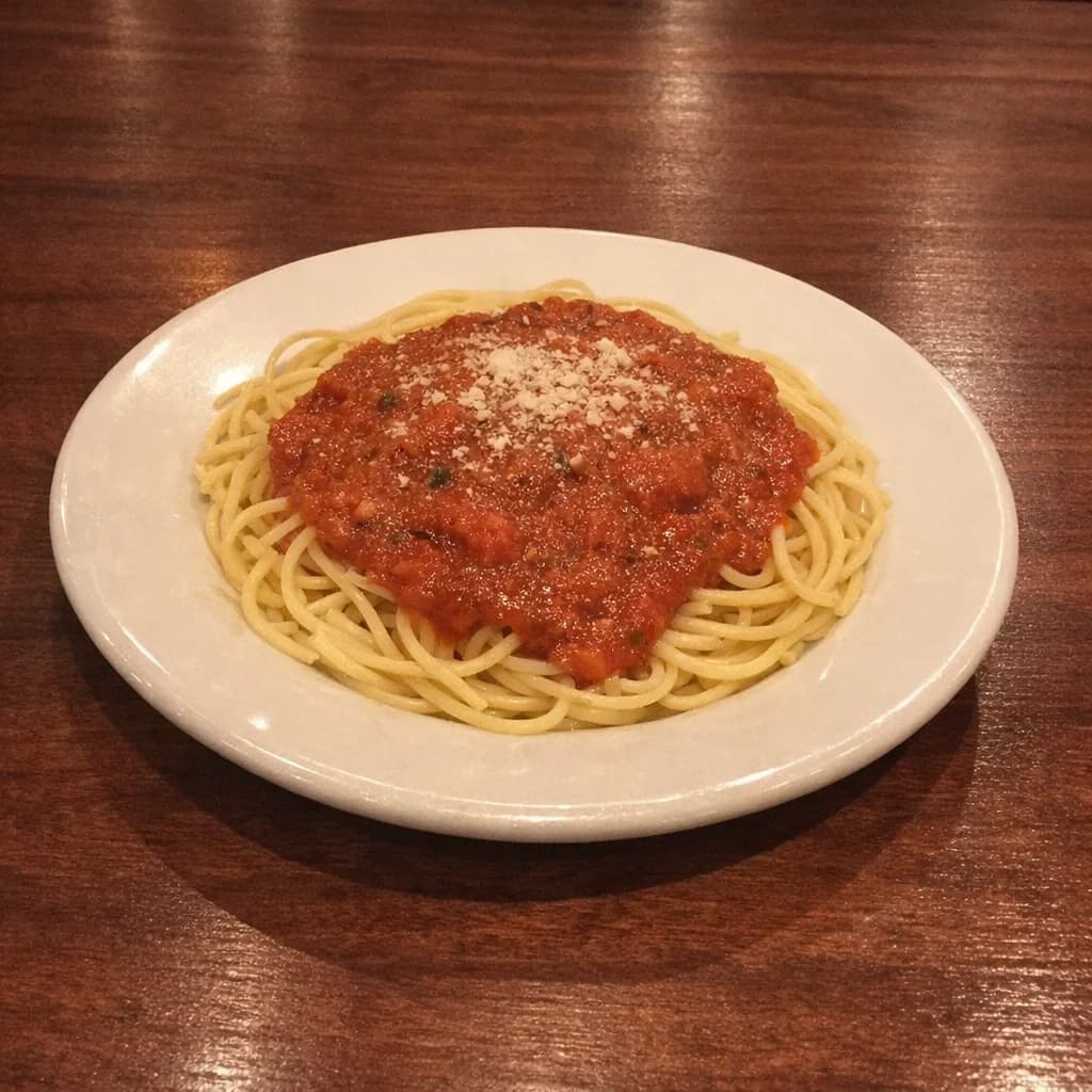 Original restaurant-owner photo of pasta